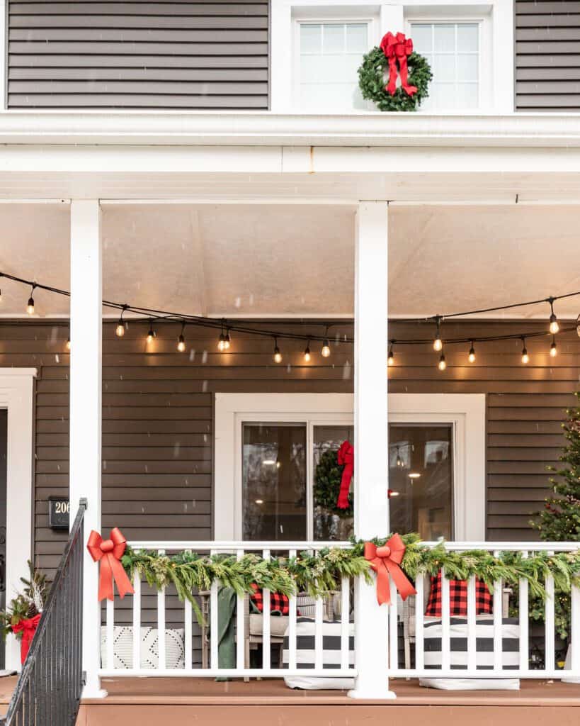 Classic-Red-Christmas-Porch-25